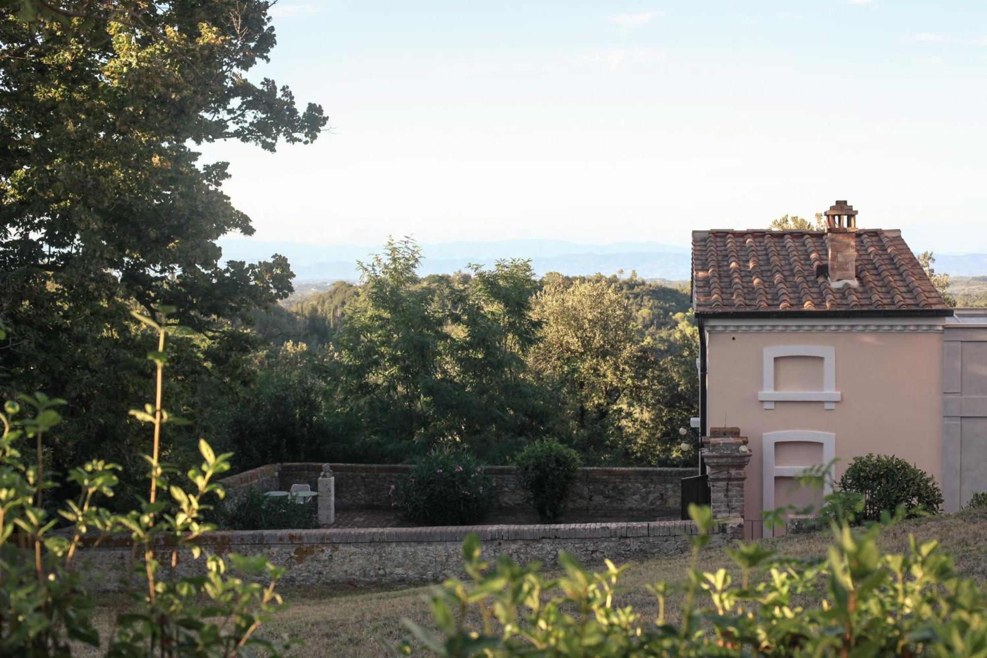 Villa Lena Palaia Exterior photo